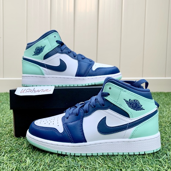 Nike Air Jordan 1 mid GS teal shoes (big kids) - Picture 2 of 6